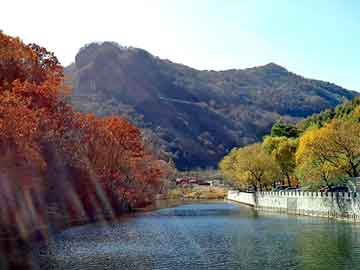 三峡水库水位消落至150米，正式进入防洪模式|界面新闻 · 快讯
